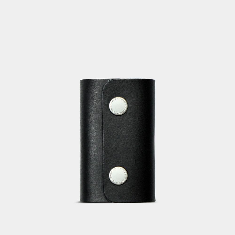 Leather key case with airtag compartment HANS 2.0