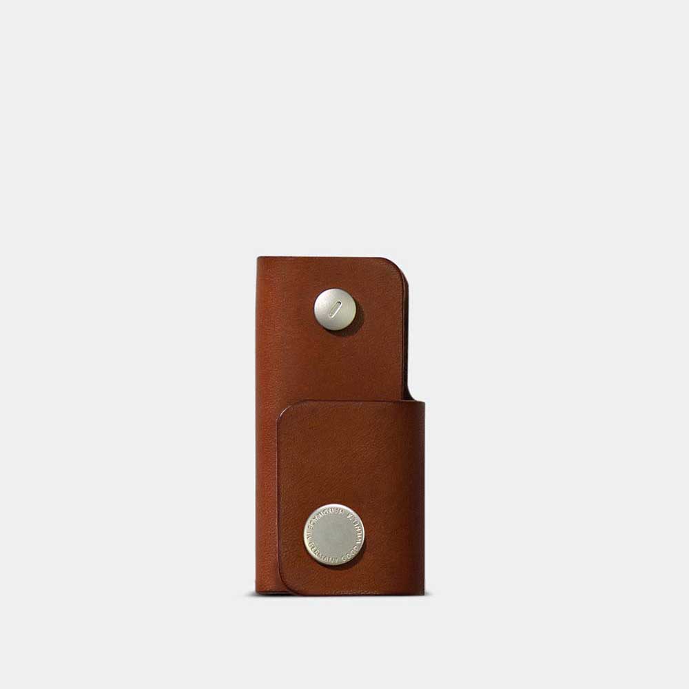 Emil key pouch in cognac from Good Wilhelm