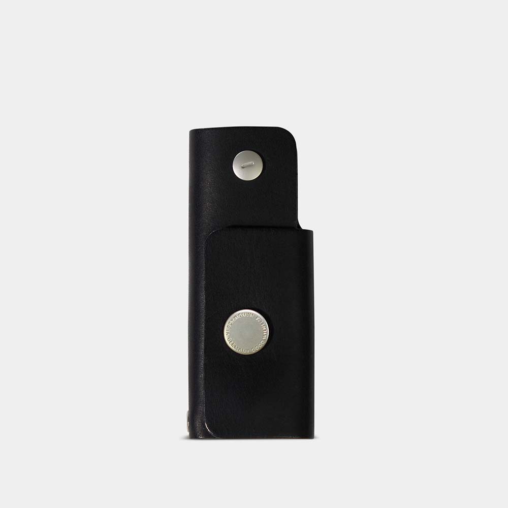 EMIL leather key case from Goodwilhelm in the color black