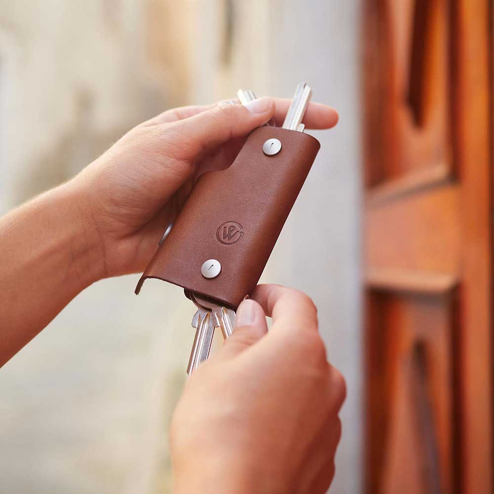Schlüsseletui mit Geldfach  aus braunem Kork, für Scheine & Schlüssel