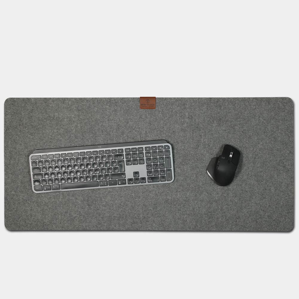 Felt desk pad in gray from Goodwilhelm