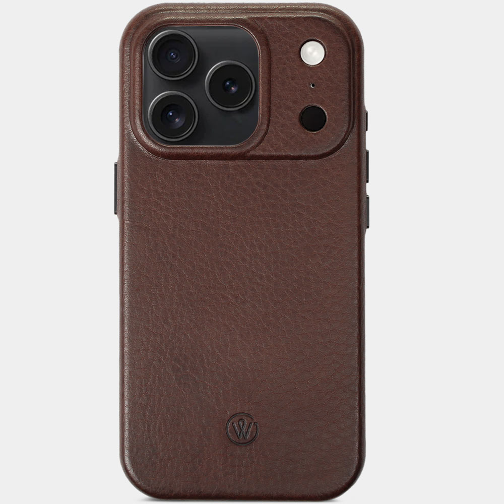 iPhone 17 Pro Hülle Leder Chocolate Braun – Vorderseite mit iPhone, Premium Lederhülle von Good Wilhelm, kompatibel auch als iPhone 17 Pro Max Hülle Leder