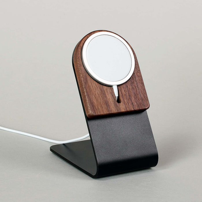 iPhone Magsafe Halter ALFONS – Holz, Aluminium Design